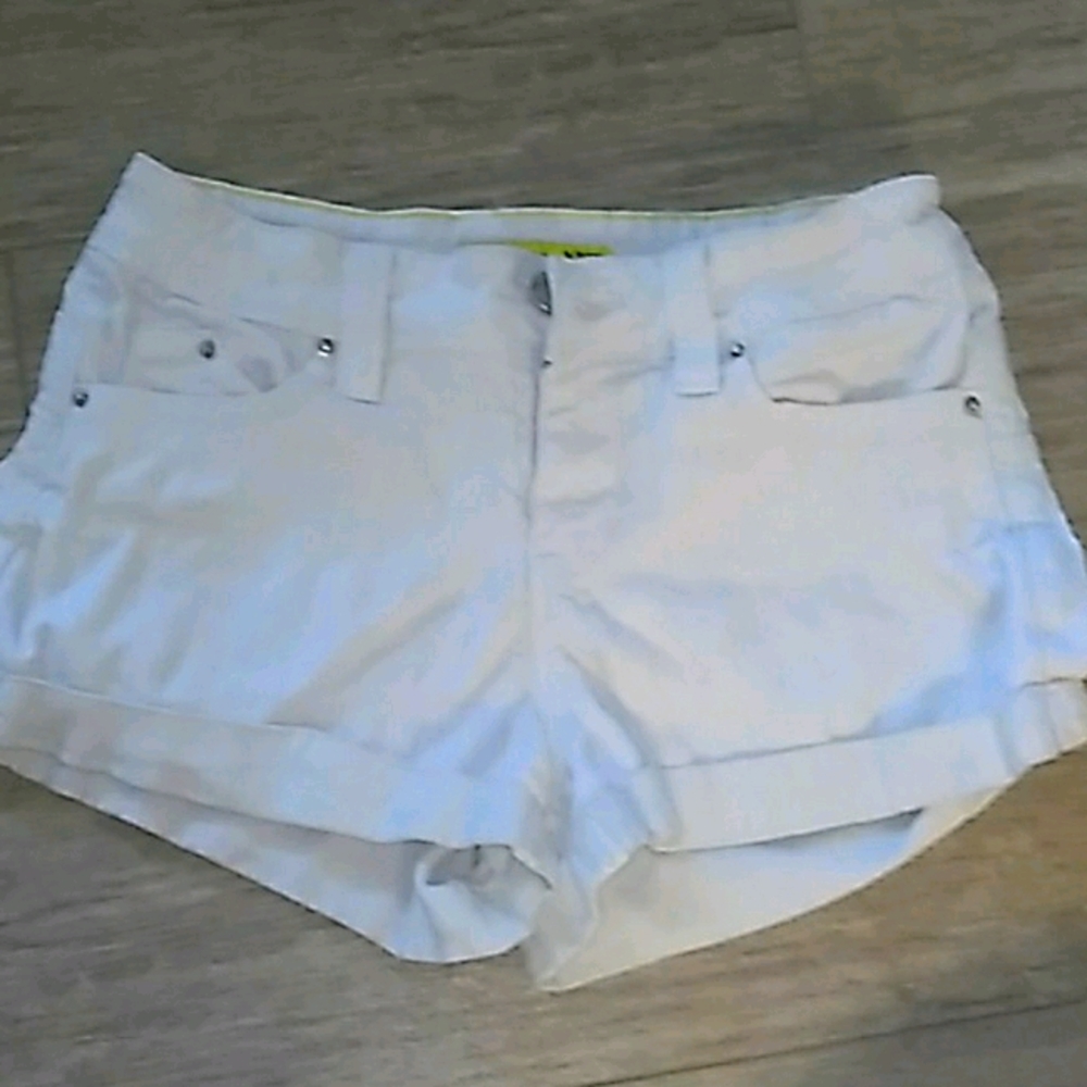 BRAND NEW, I got the wrong size, white YMI shorts.